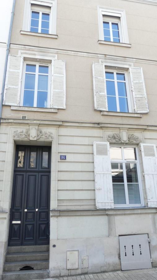 Les Suites Angevines Angers Esterno foto