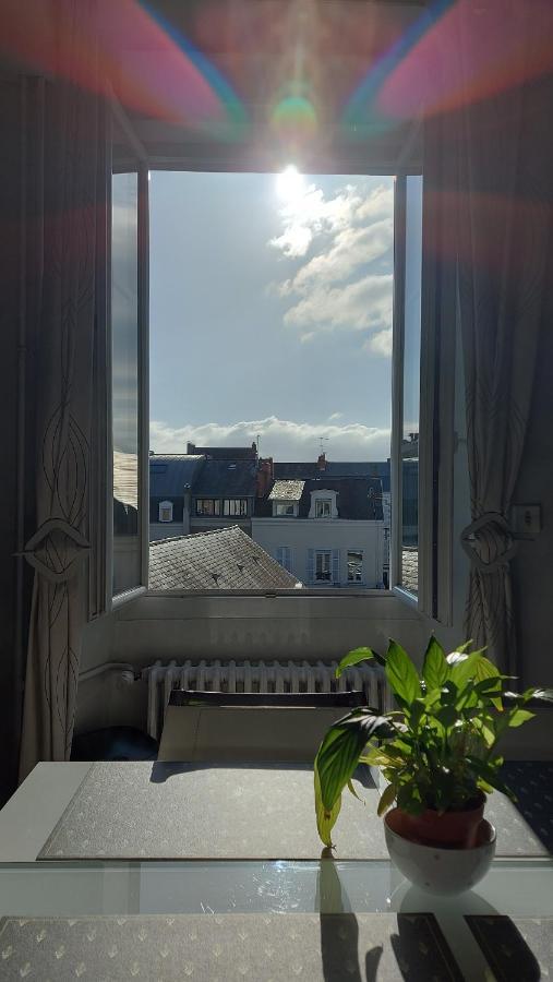 Les Suites Angevines Angers Esterno foto