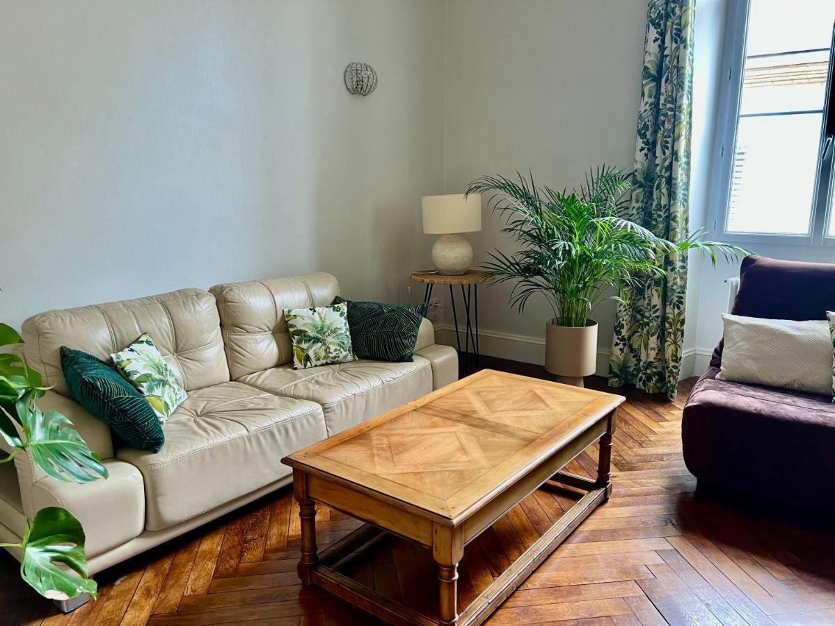 Les Suites Angevines Angers Esterno foto