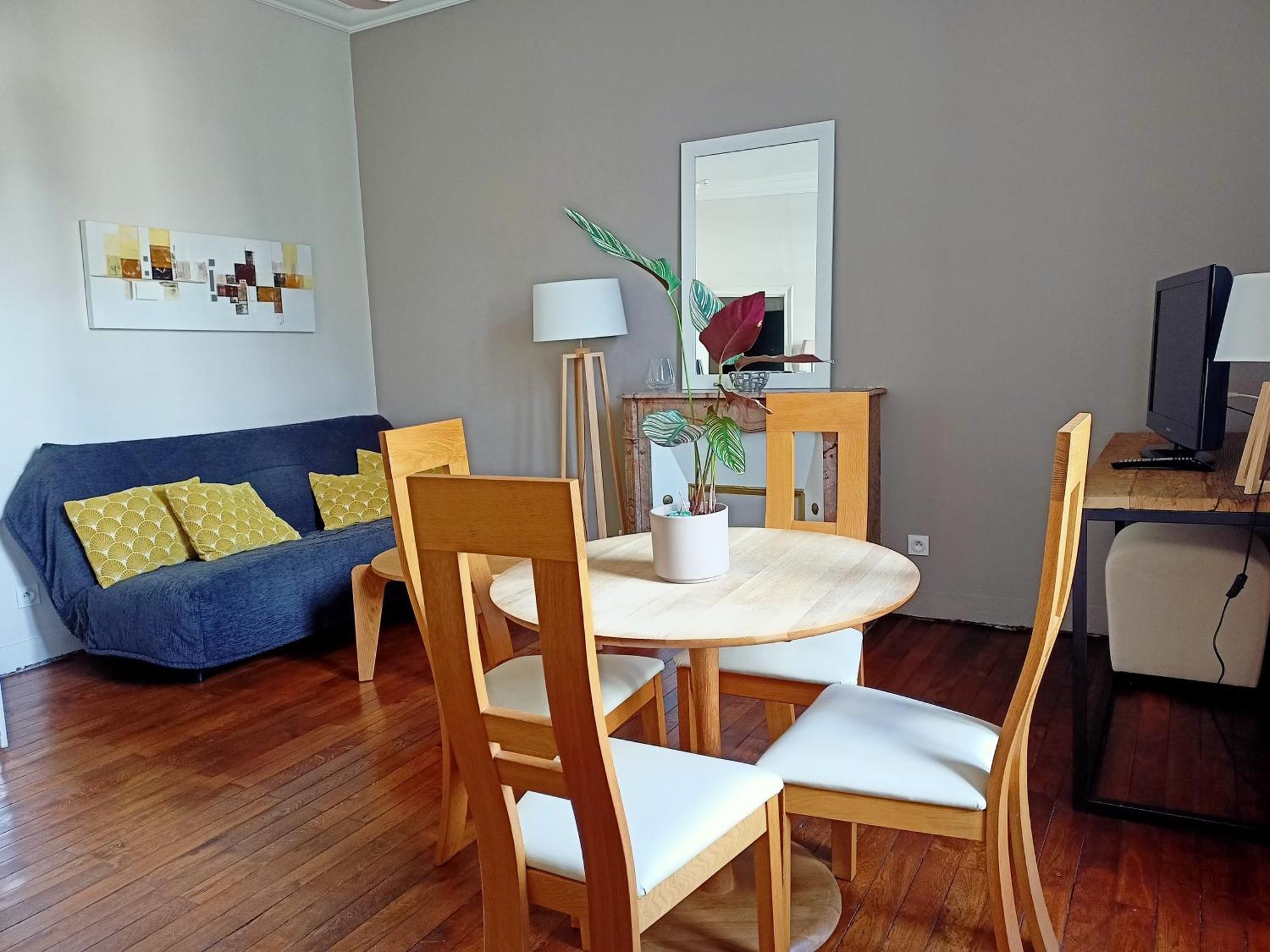 Les Suites Angevines Angers Esterno foto